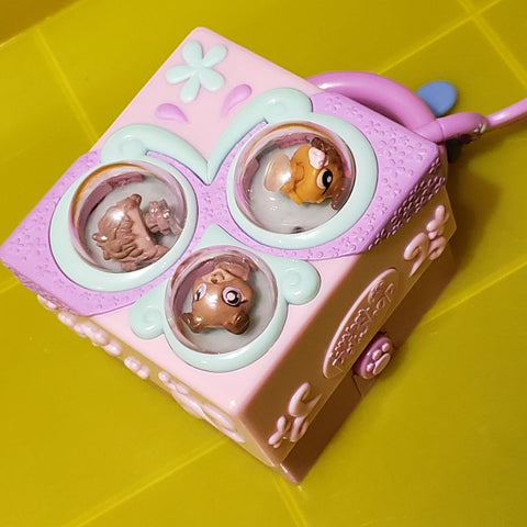 Littlest Pet Shop Tiniest Teeniest Playset House Compact with 3 Pets Teensies Set Authentic SEE VIDEO NOV12J