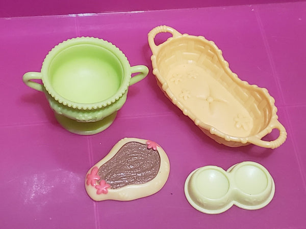 Littlest Pet Shop Lot 4 Random Pcs Green Yellow LPS Accessories Authentic