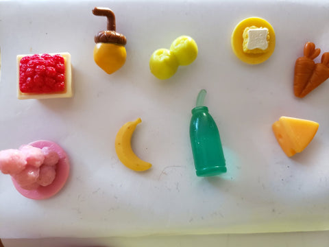 Littlest Pet Shop Lot of 10 Food Accessories Banana Carrot Bone Set Authentic LPS JAN25J