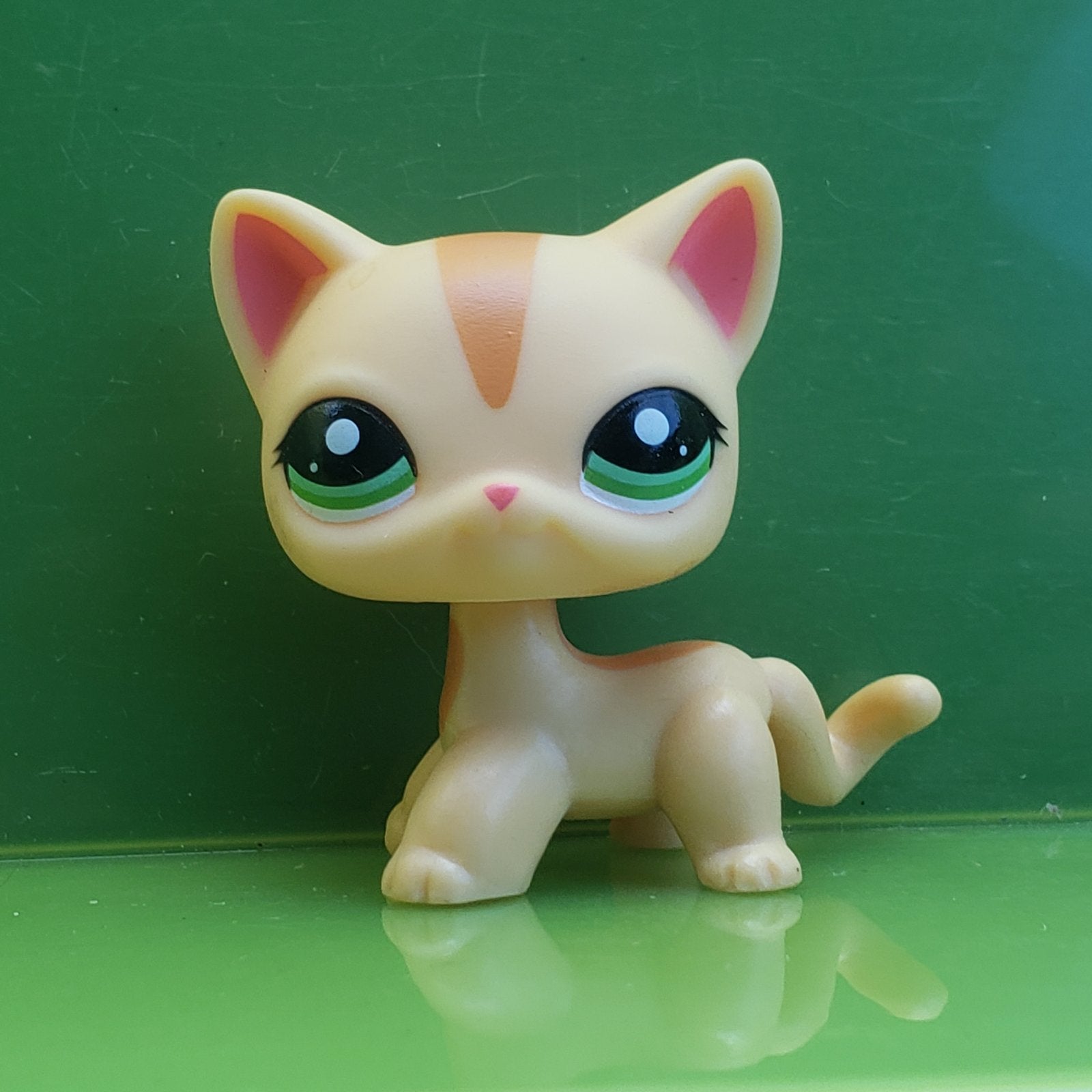 Littlest Pet Shop Cat Shorthair Yellow Orange Stripe 1905 Green Eyes ...