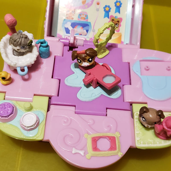 Littlest Pet Shop Tiniest Teeniest Playset House Compact with 3 Pets Teensies Set Authentic SEE VIDEO NOV12J