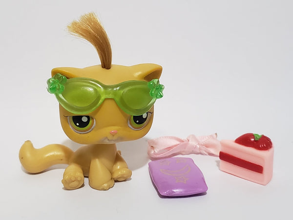 Littlest Pet Shop Real Hair Shorthair Cat 78 Cat with Random Accessory Set Authentic