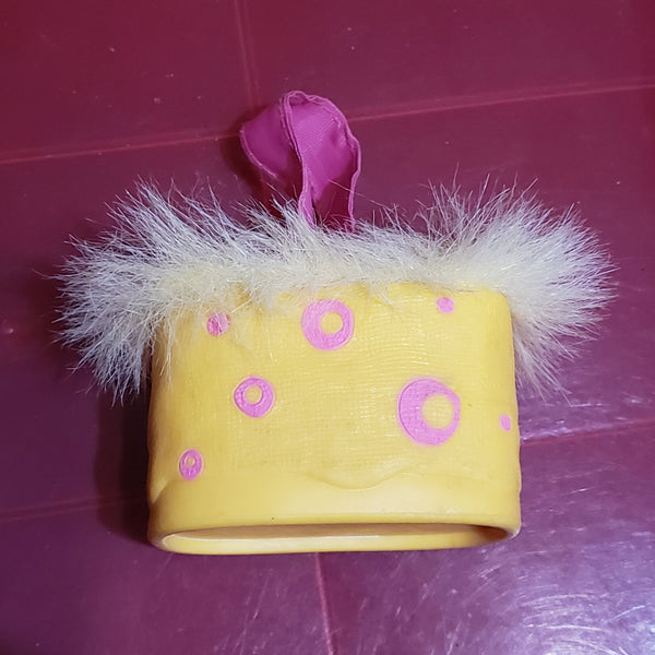 Littlest Pet Shop Portable Fuzzy Carrier Yellow Green Bunny Basket Accessory Feb23ni