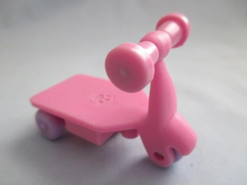 Littlest Pet Shop LPS Round Pet Town Playset Replacement Pink Purple Scooter Jan15ni