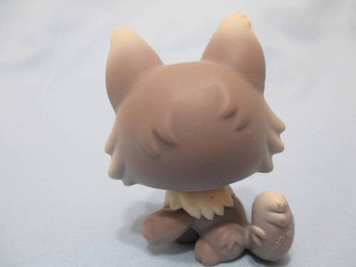 wolf #1411 gray grey cream lps