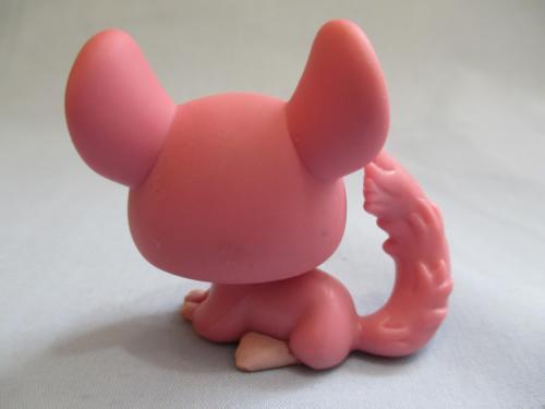 Littlest Pet Shop 599 Pink Chinchilla with Blue Eyes Authentic Lps DEC15J