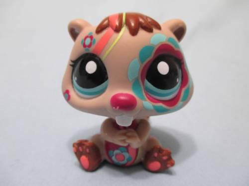LIKE NEW Littlest Pet Shop Beaver Postcard Pet Gray Designs 2134 Authentic Lps Dec8n