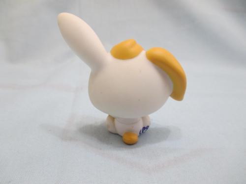 LIKE NEW Littlest Pet Shop 1417 Yellow and White Bunny Rabbit with Green Eyes Feb26ni