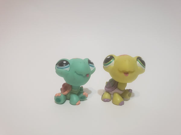 LIKE NEW Littlest Pet Shop From Petriplet Triplet Turtle Set 1886 1887 Baby Turtle Rare Authentic AIK DEC16JHR NN