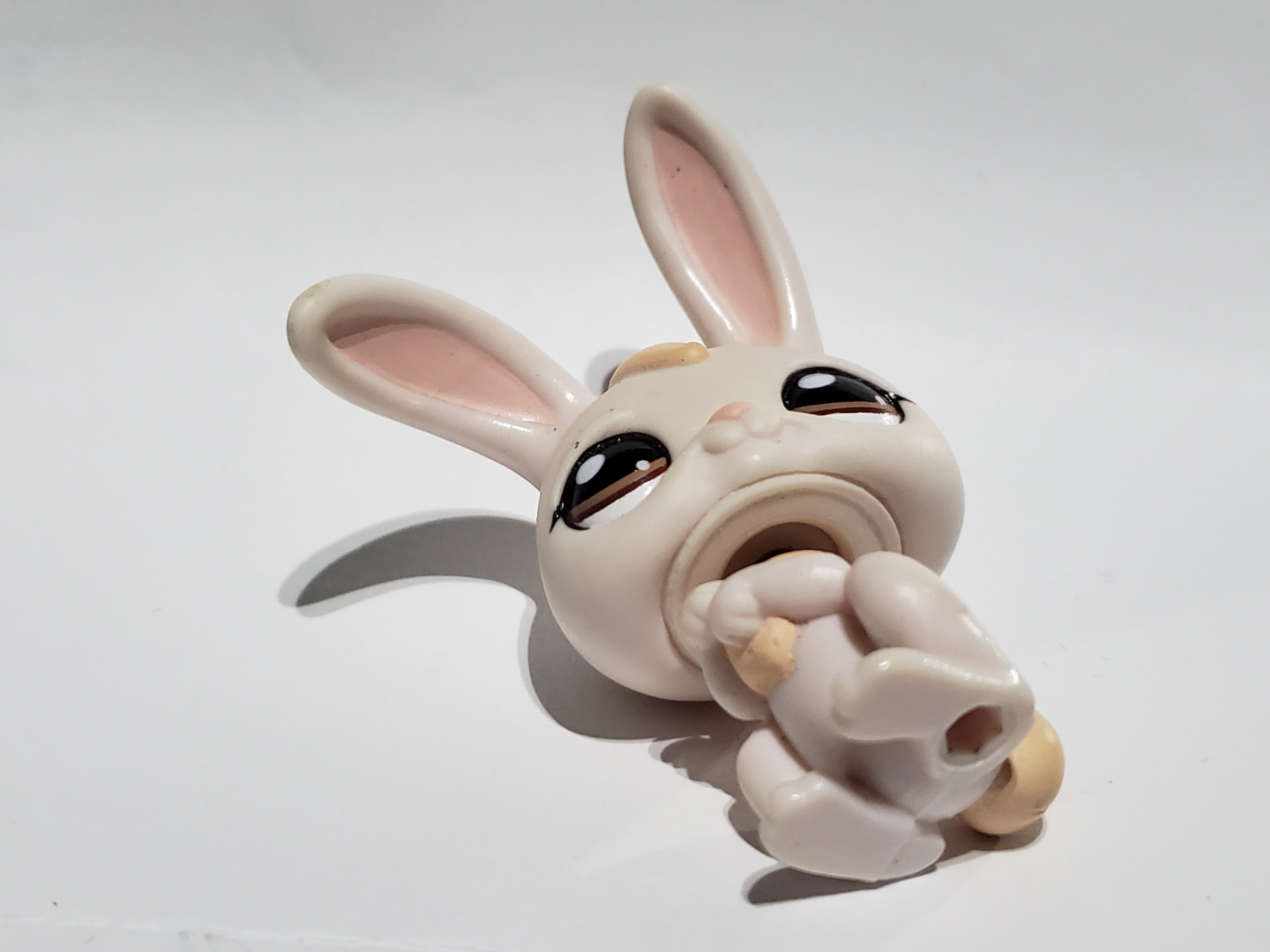 LIKE NEW Littlest Pet Shop RARE Cream Yellow Long Ear Bunny 1653 w ...