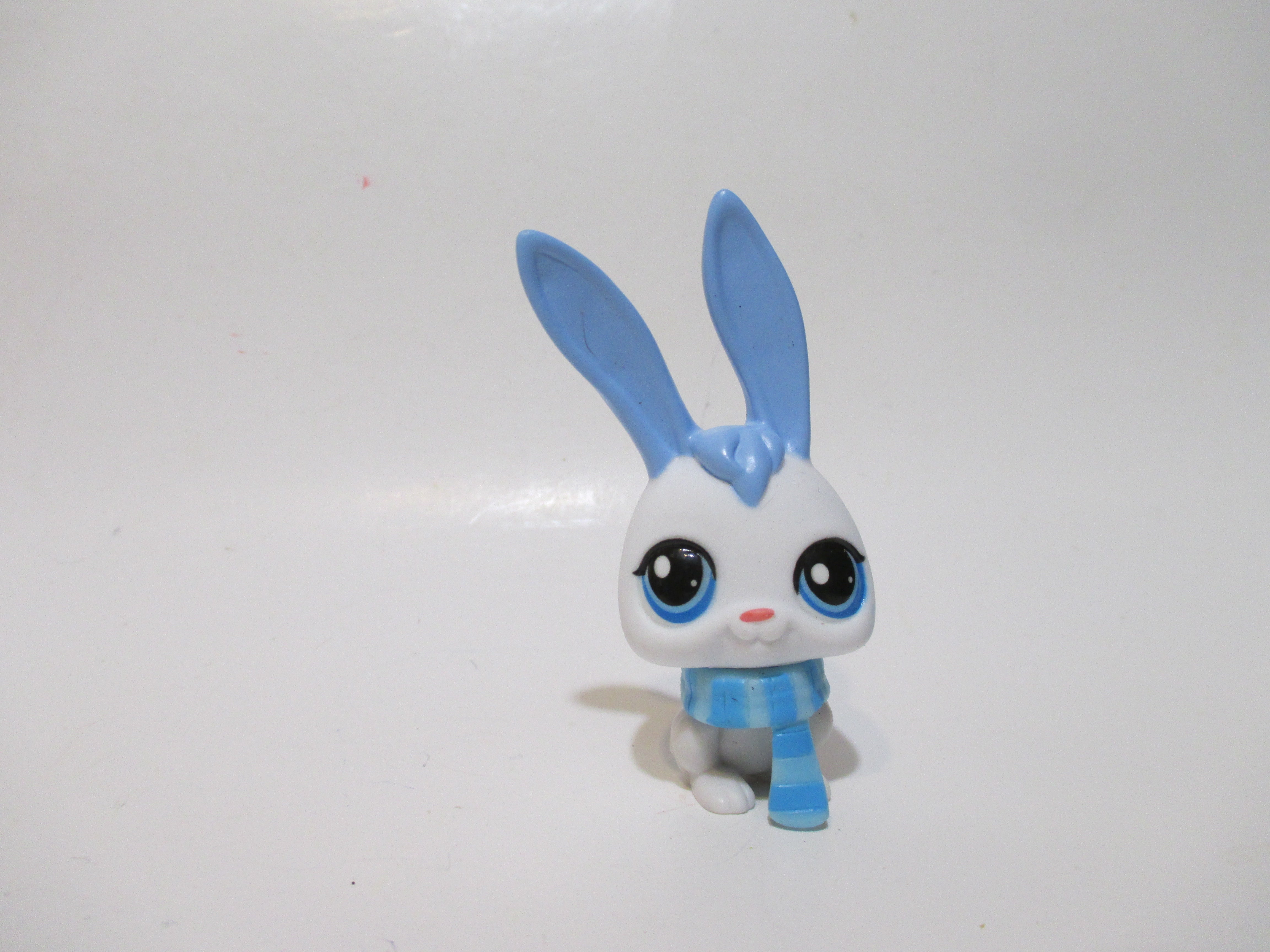 Littlest Pet Shop Gen 7 G7 Blue White Rabbit Bunny 8 with Scarf ...