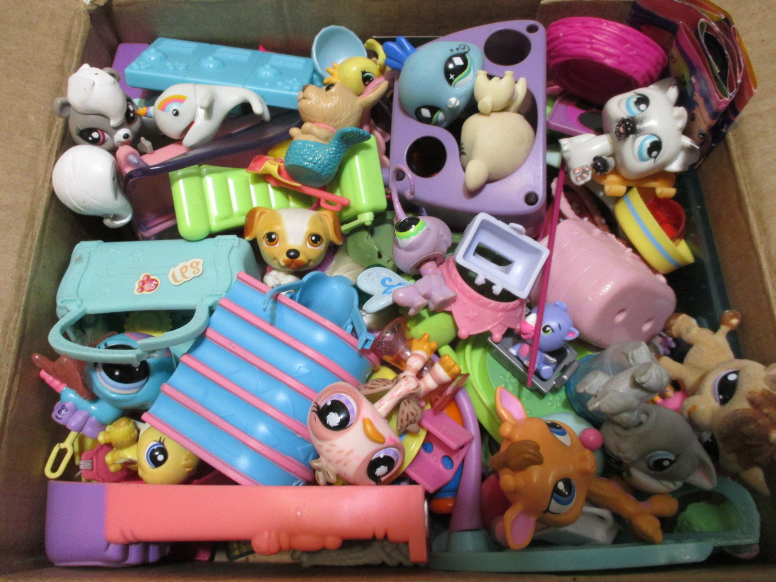 PREORDER Littlest Pet Shop Lot 3.5 lbs Box Full of Toys LPS Figures ...