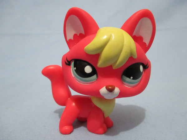 Littlest Pet Shop 2643 Hot Pink Girl Fox Blue Eyes Authentic Lps NOV19J
