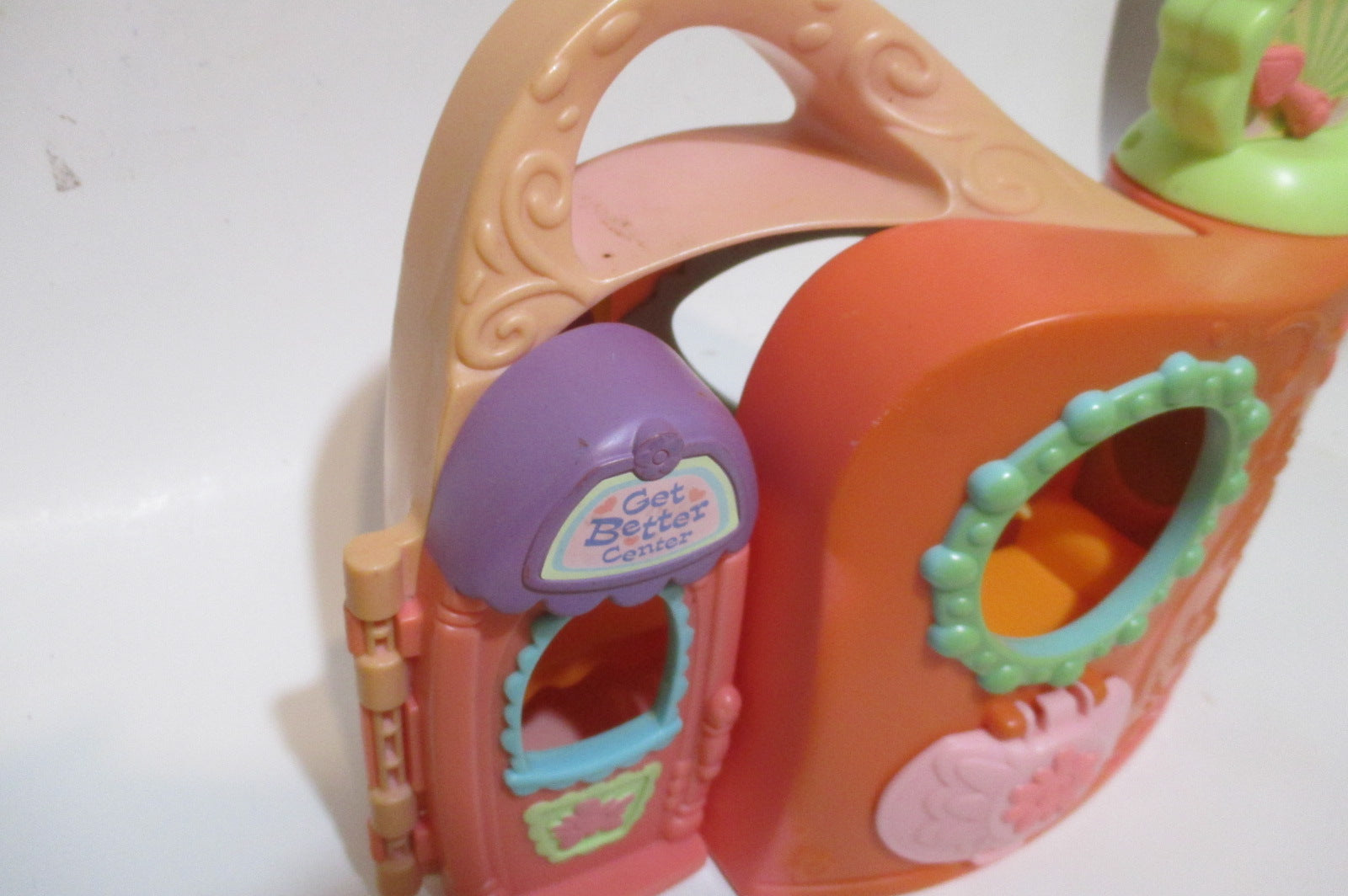 Littlest Pet Shop Get Better Center Vet Clinic Hospital House Playset Complete SEE VIDEO Ja30J