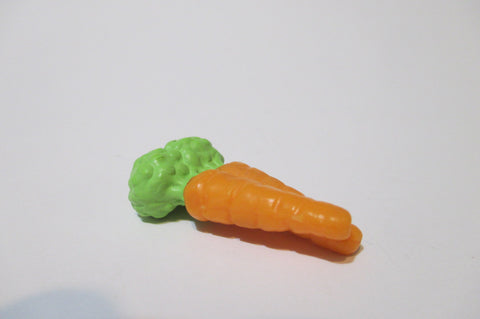 LIKE NEW Littlest Pet Shop Medium-Large Light Orange Carrot Food Accessory Authentic LPS Nov18n