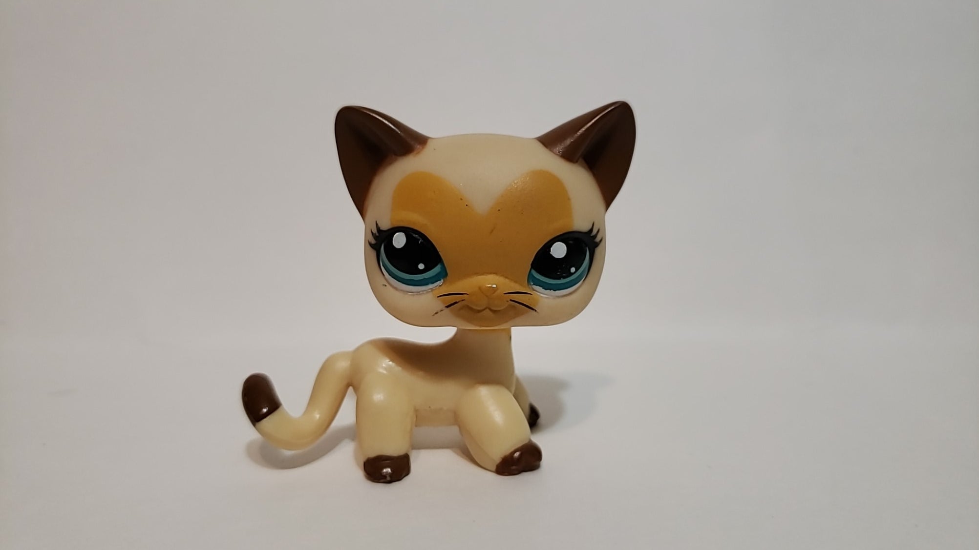 Littlest Pet Shop Cream Tan Brown Shorthair Cat Heart Face 3573 ...