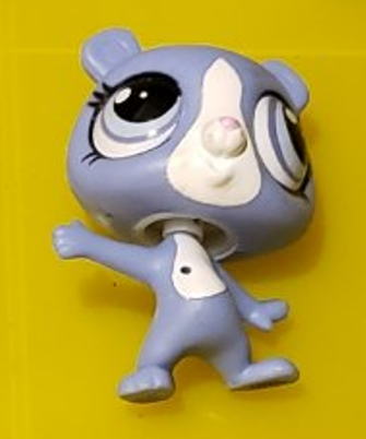 LIKE NEW Littlest Pet Shop Tundra Marchand 3755 Pet Pawsabilities  Authentic LPS Nov21na