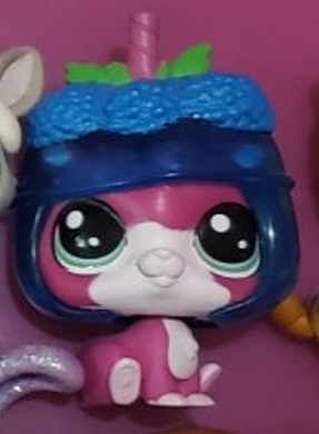 LIKE NEW Littlest Pet Shop New Generation Hamster 4-176 Thirsty Pets with Accessory Authentic Dec03n