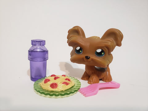 Littlest Pet Shop Dog Shih Tzu Yorkie 6 w Random Accessories Set Authentic