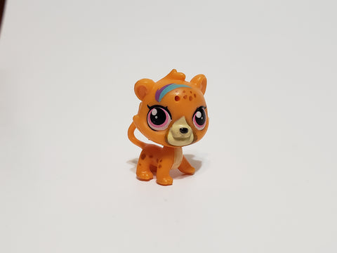LIKE NEW Littlest Pet Shops Mini Baby Cheetah Anik Von Fleel 4017 Authentic LPS Nov3ni