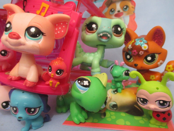 Littlest Pet Shop Lot 7 Pcs Surprise Random Figures w Babies Authentic Lps