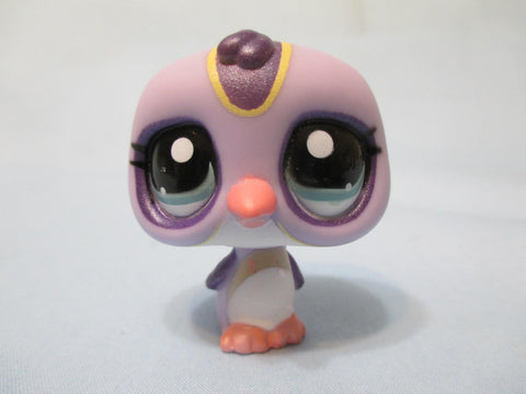 LIKE NEW Littlest Pet Shop Penguin 1085 Lavender and Purple With Blue Eyes Jan30ni