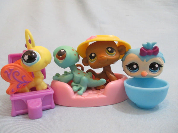 Littlest Pet Shop Lot 8 RANDOM (4 Pets + 4 Accessories) 100% Authentic SEE VIDEO