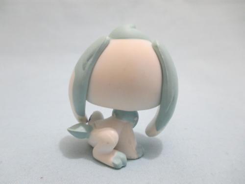 LIKE NEW Littlest Pet Shop 1144 White & Light Blue Lop Eared Bunny Rabbit Authentic Dec05ni