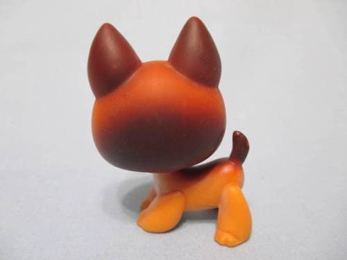 LIKE NEW Littlest Pet Shop Brown GERMAN SHEPHERD 357 GREEN EYES Dog LPS Authentic DEC08J