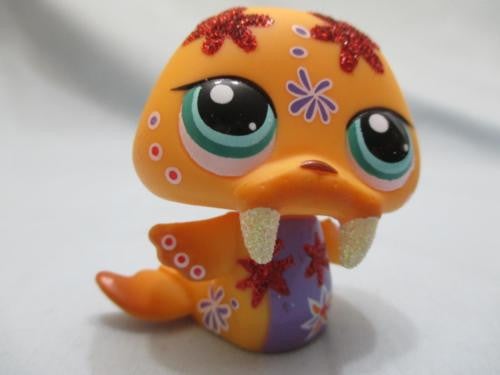 LITTLEST PET SHOP WALRUS GLITTER SPARKLE 2153 Authentic Minor Wear Nov21na
