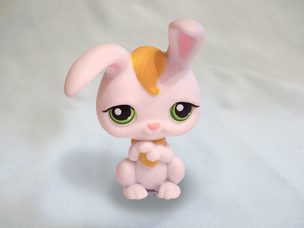 LIKE NEW Littlest Pet Shop WHITE AND TAN BUNNY RABBIT 245 GREEN EYES Authentic LPS Nov28ni