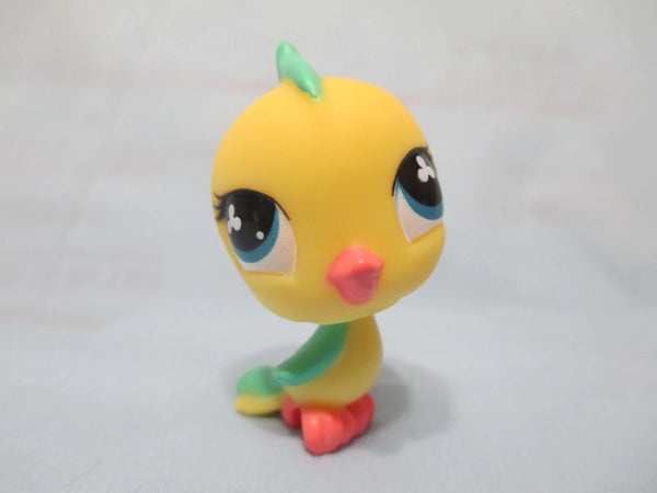 Littlest Pet Shop 754 Yellow Canary Parakeet Bird with Blue Clover Eyes Authentic MAY12J