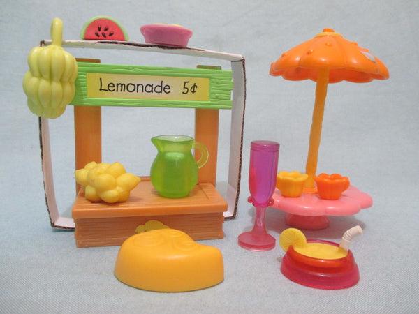 Littlest Pet Shop Random Lot 12 Lemonade Stand And 8 Fruit Cup Accessories Dec16ni
