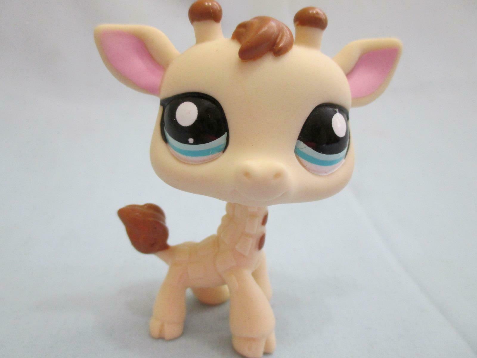 Littlest Pet Shop Lot 2 Giraffe Cat 2303 with Accessories Set Authentic Lps Blemished As Shown Littlest Pet Shop Lot 2 Giraffe Cat 2303 with Accessories Set Authentic Lps Blemished As Shown