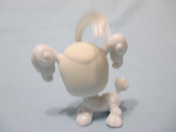 LIKE NEW Littlest Pet Shop #17 White Poodle Puppy Dog With Blue Eyes Real Hair 100% Authentic AUG16K