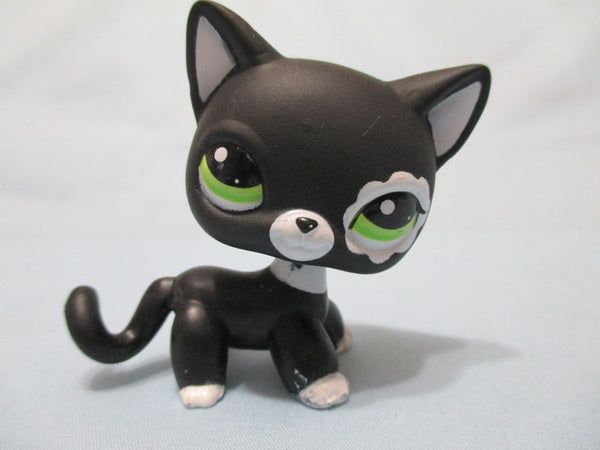 Littlest Pet Shop Shorthair Black and White Cat 2249 Rare Lps Authentic Has Initial FEB15J